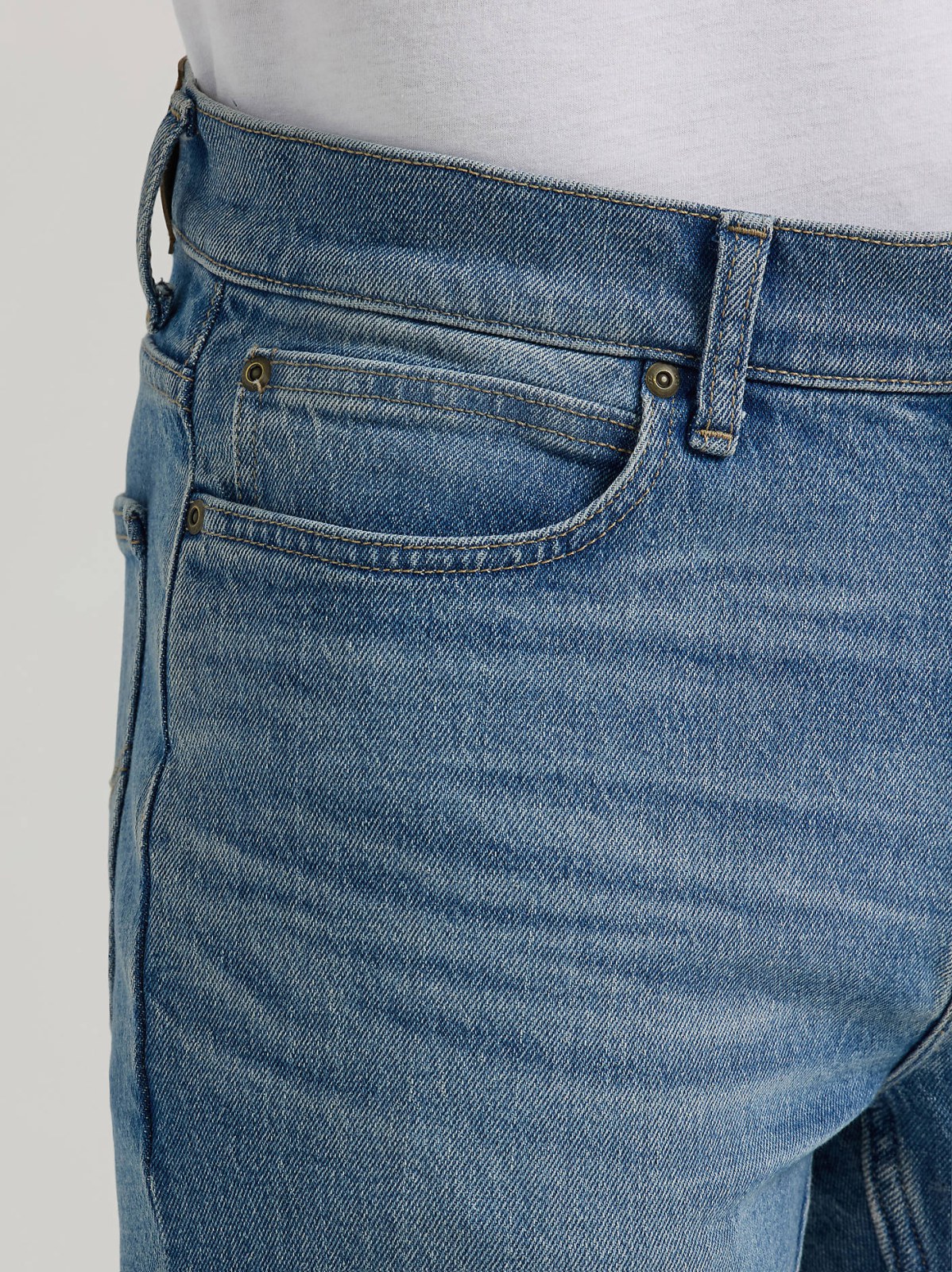 Men's Legendary Bootcut Jean - view 6