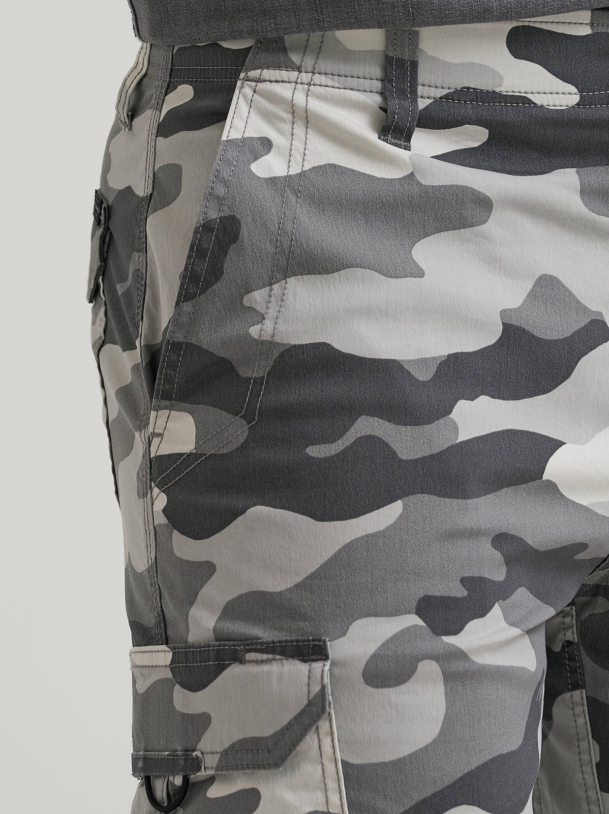 Men's Extreme Motion Crossroad Cargo Short - view 7