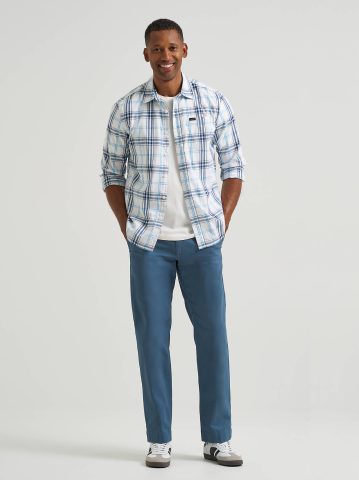 Men's Extreme Motion Flat Front Khaki Pant