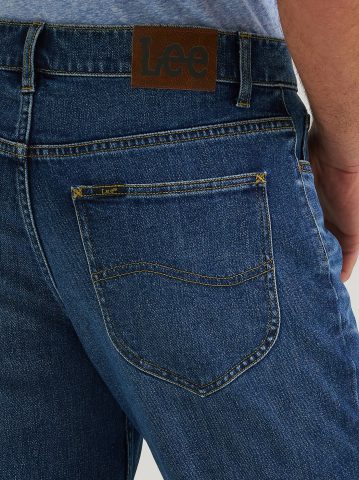 Men's Legendary Regular Straight Jean with SoftAge™