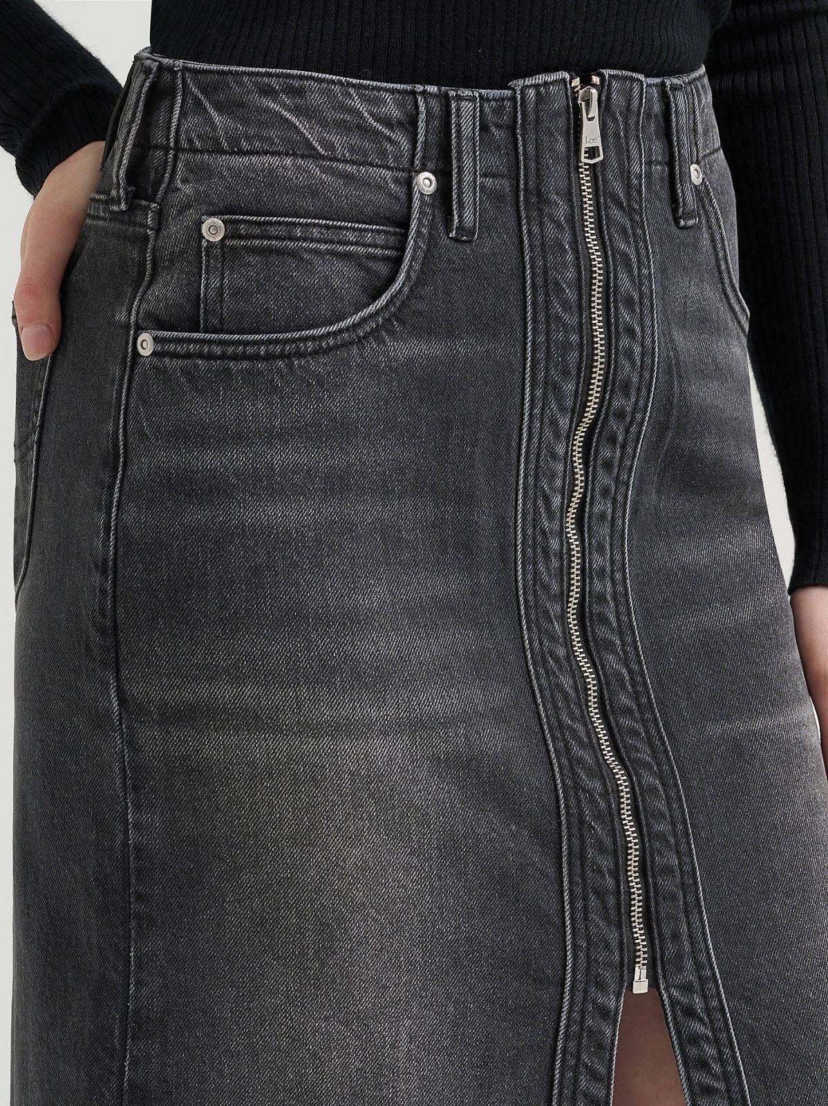 Women's High Rise Zip Front Denim Midi Skirt - view 6
