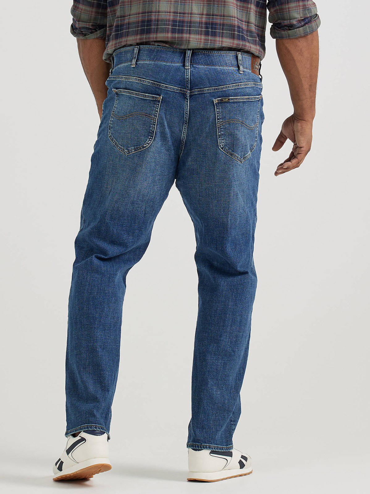 Men's Extreme Motion MVP Relaxed Straight Jean (Big & Tall) - view 3