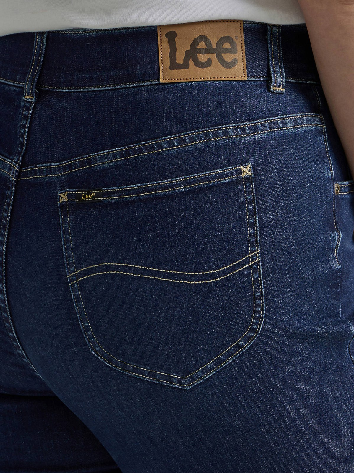 Women's Ultra Lux Comfort with Flex Motion Skinny Jean (Plus) - view 6