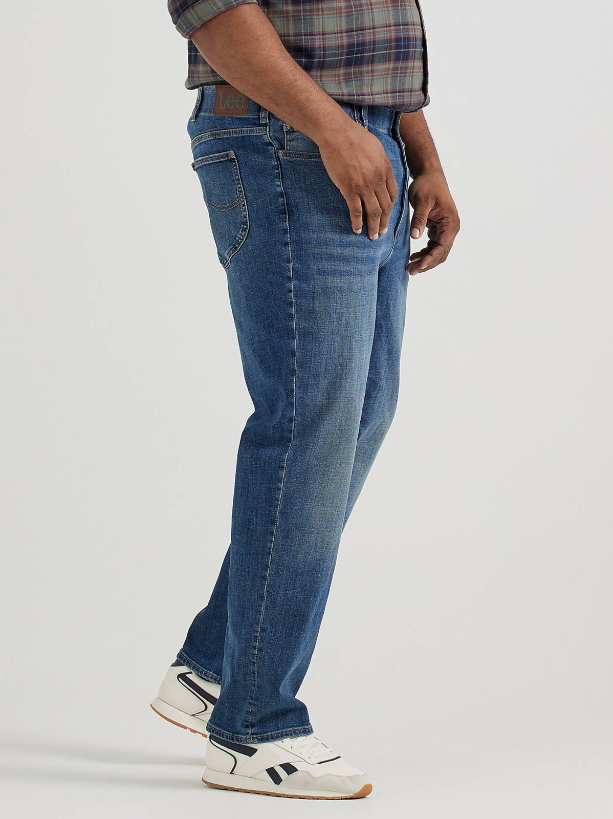 Men's Extreme Motion MVP Relaxed Straight Jean (Big & Tall) - view 4