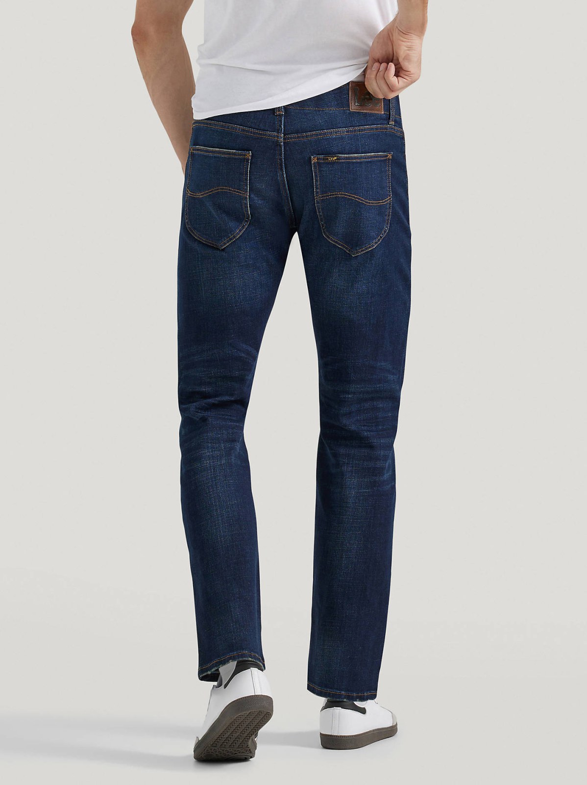 Men's Extreme Motion MVP Slim Straight Jean - view 3