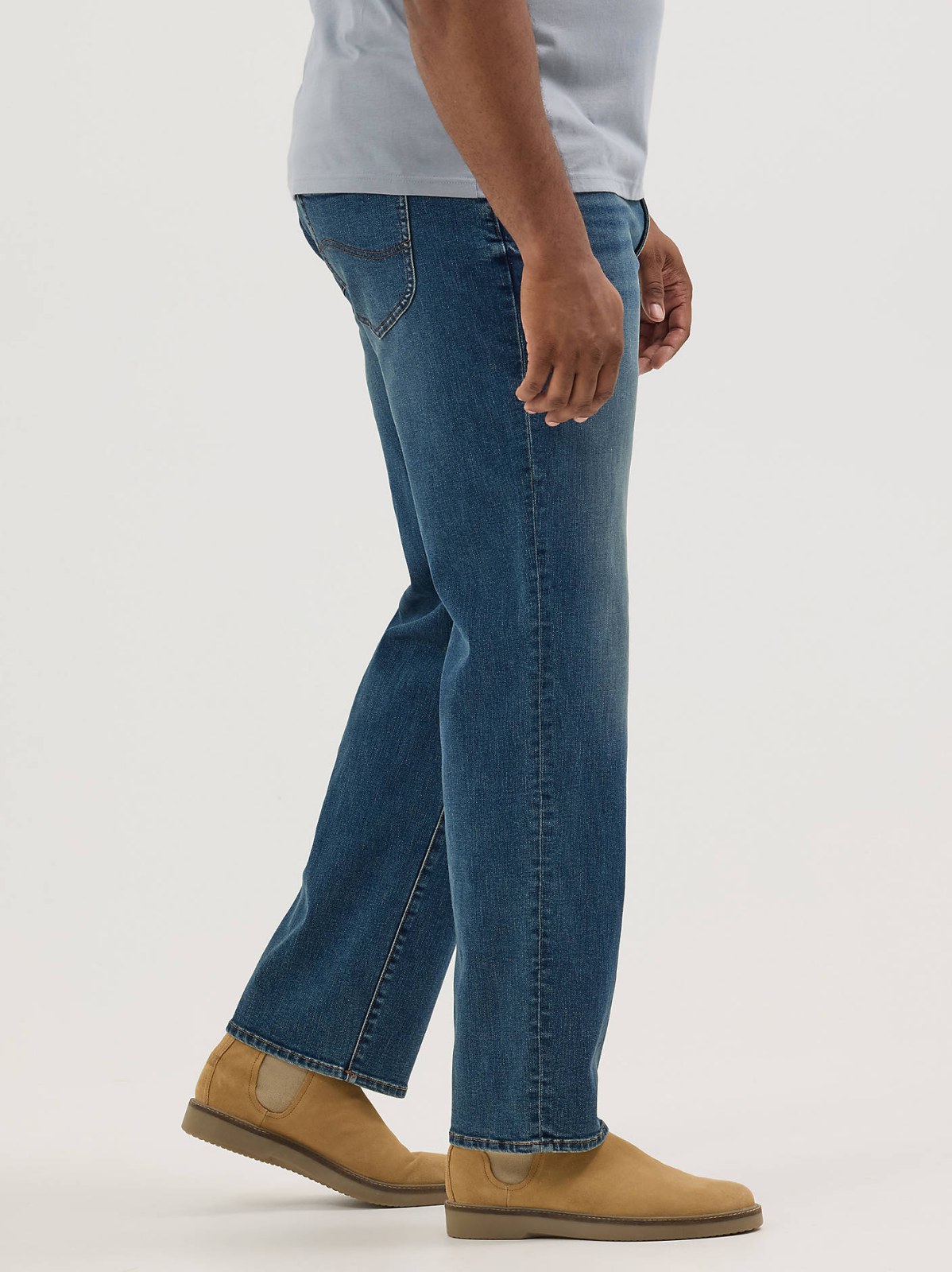 Men's Extreme Motion Relaxed Jean (Big & Tall) - view 4