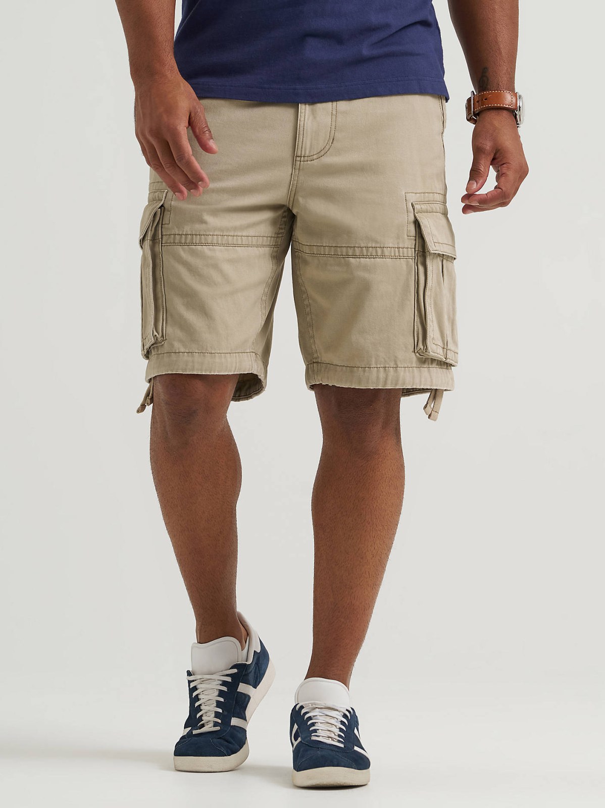 Men's Legendary Loose Sierra Cargo Short - view 2