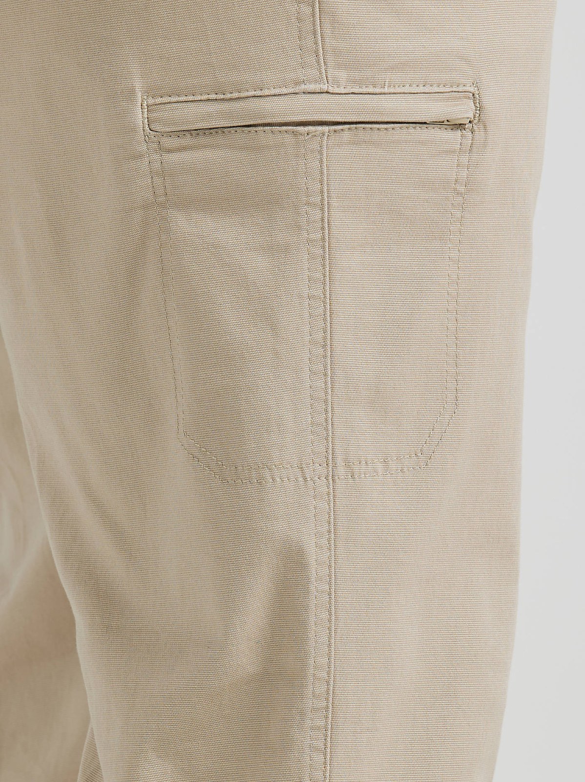 Men's Extreme Motion Straight Fit Cargo Pant (Big & Tall) - view 6