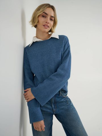 Women's Wide Sleeve Sweater Women's Wide Sleeve Sweater