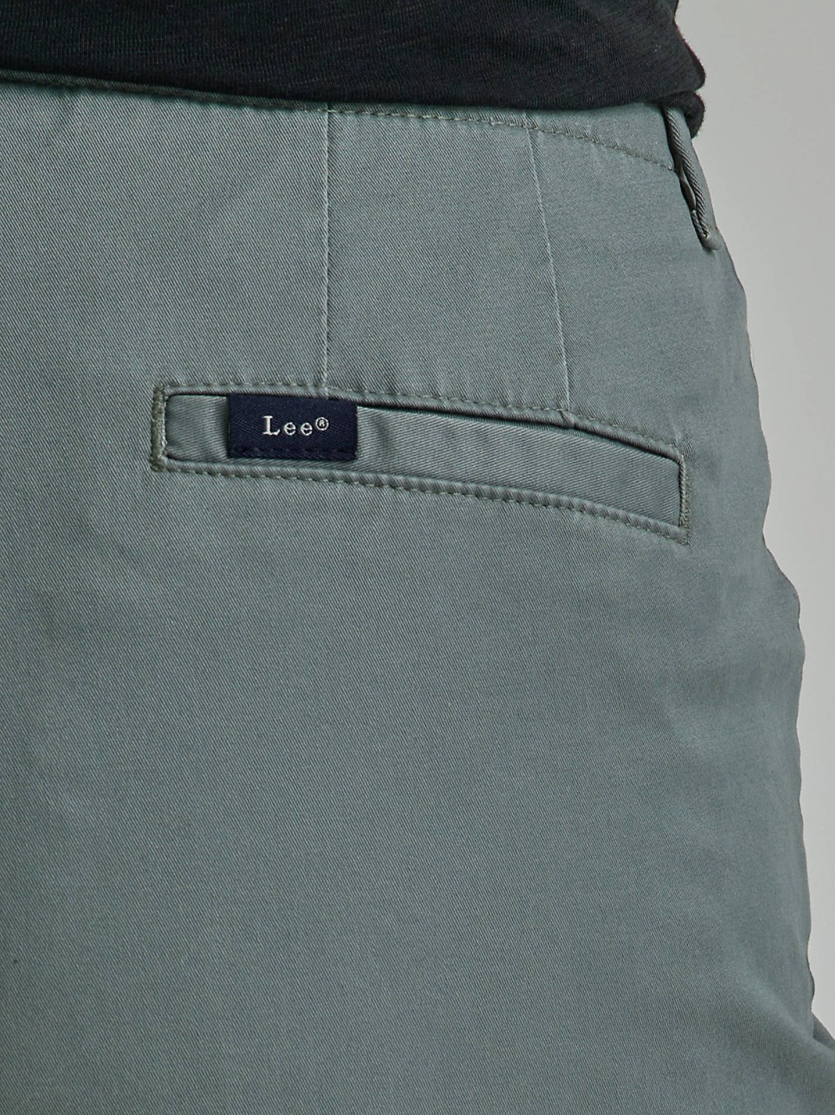 Women's Legendary Chino Short - view 4