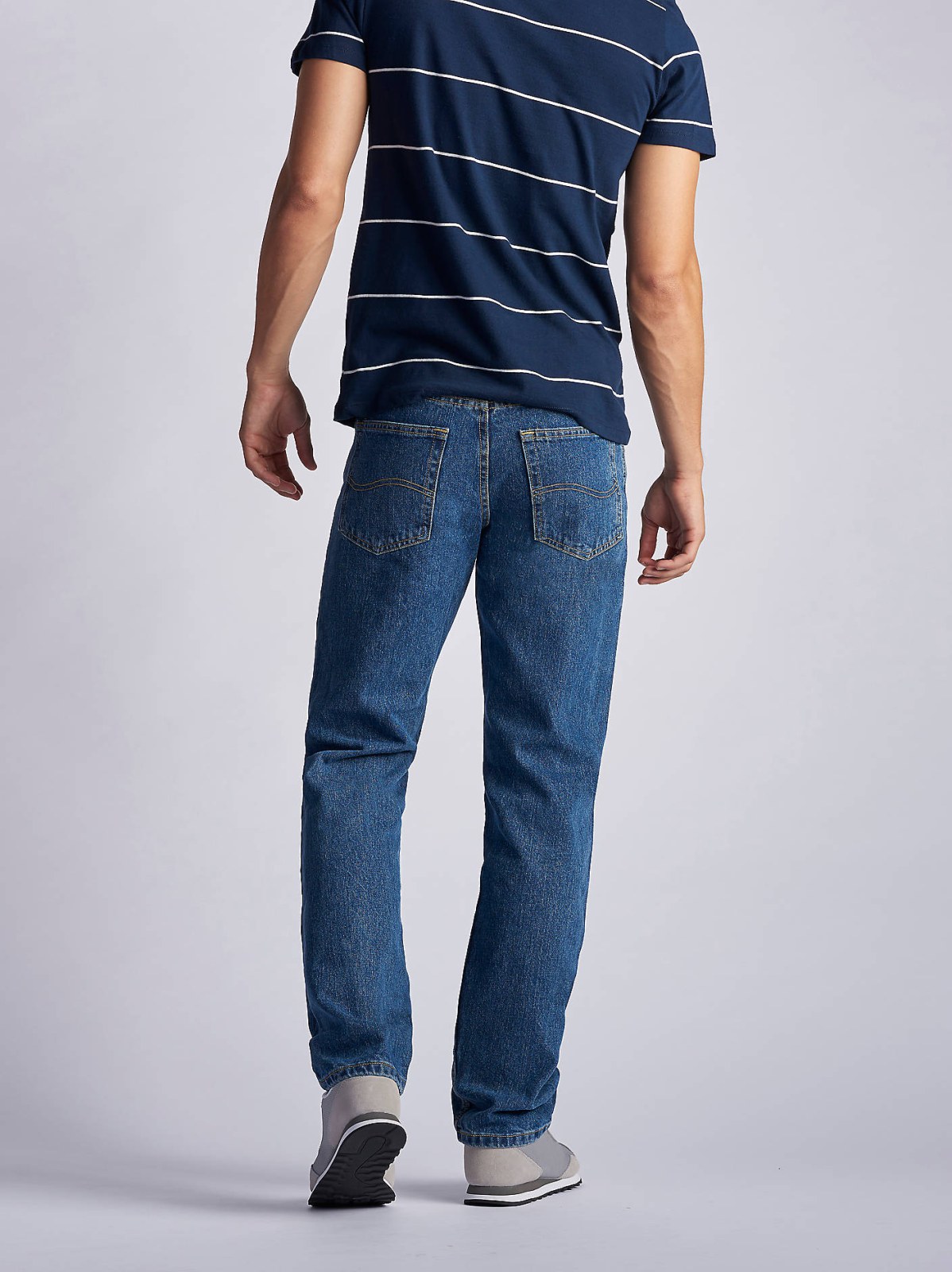 Men's 100% Cotton Regular Fit Straight Leg Heavyweight Jean - view 2