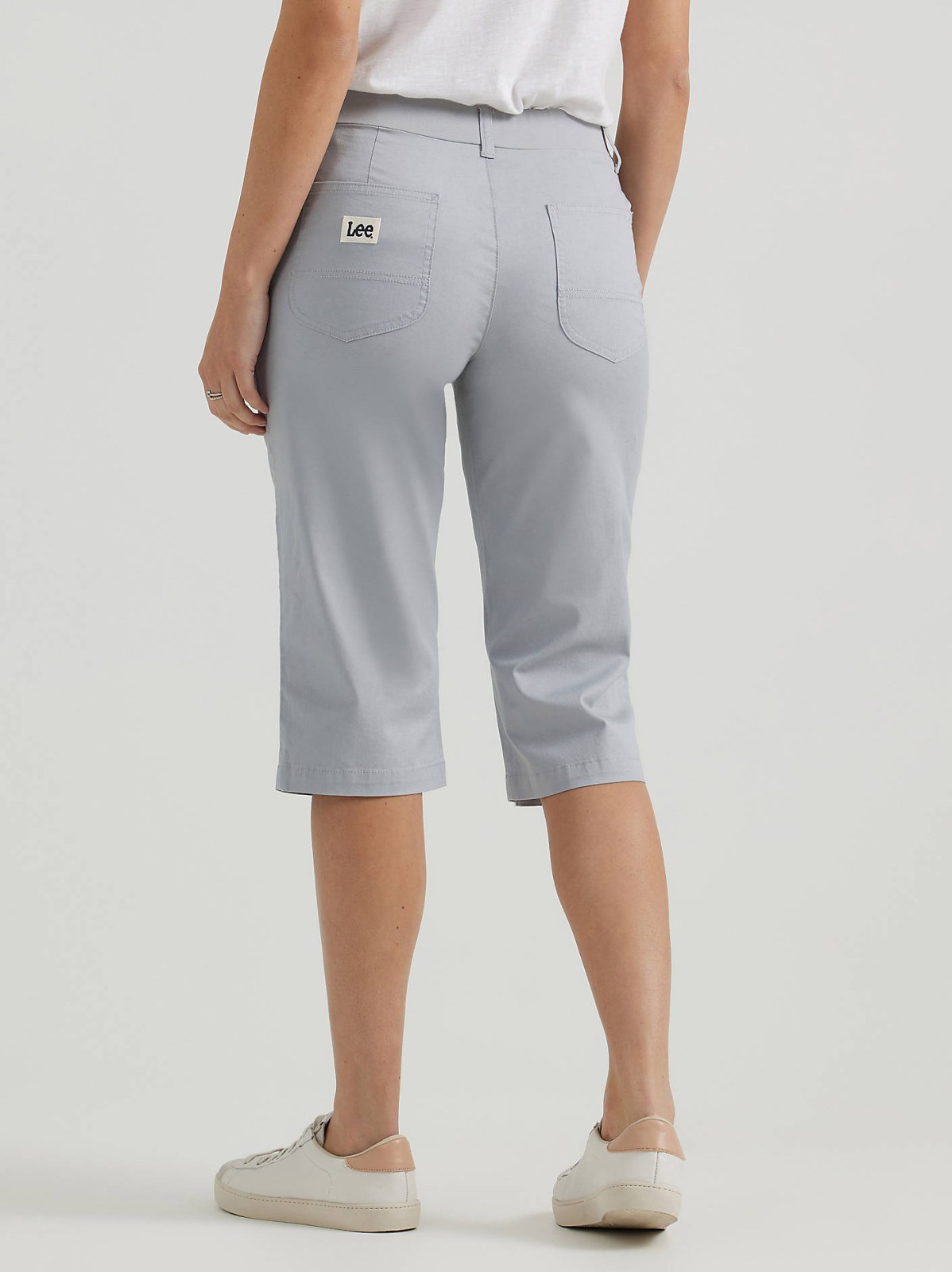 Women's Ultra Lux Comfort with Flex-to-Go Relaxed Fit Utility Skimmer - view 3