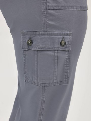 Women's Ultra Lux Comfort with Flex-To-Go Relaxed Fit Cargo Capri (Plus)