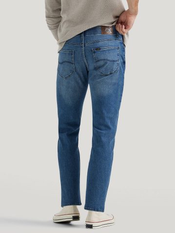 Men's Extreme Motion MVP Slim Straight Jean