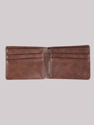 Men's Stitched Metal Logo Pebble Grain Bifold Wallet