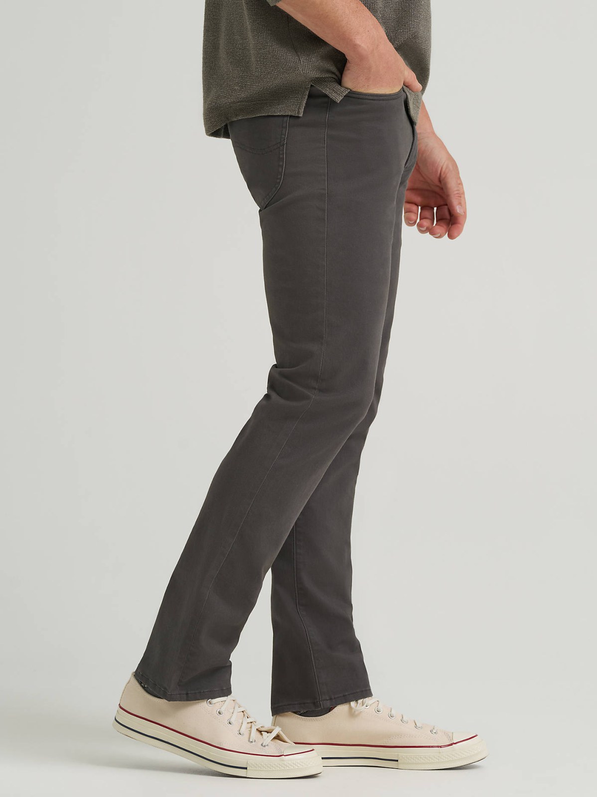 Men's Extreme Motion Slim Straight Twill Jean - view 4
