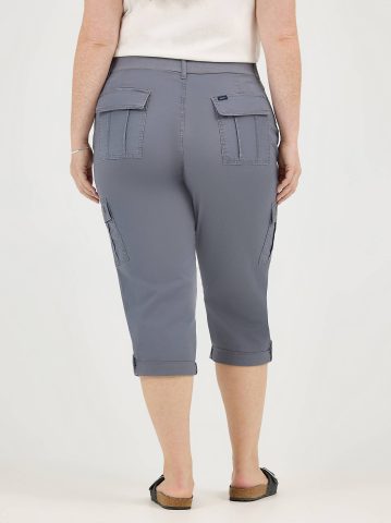 Women's Ultra Lux Comfort with Flex-To-Go Relaxed Fit Cargo Capri (Plus)