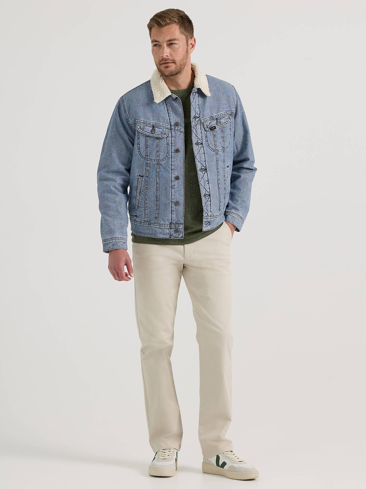 Men's Legendary Slim Straight Flat Front Pant