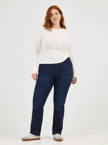 Women’s Stretch Relaxed Fit Straight Leg Jean (Plus)