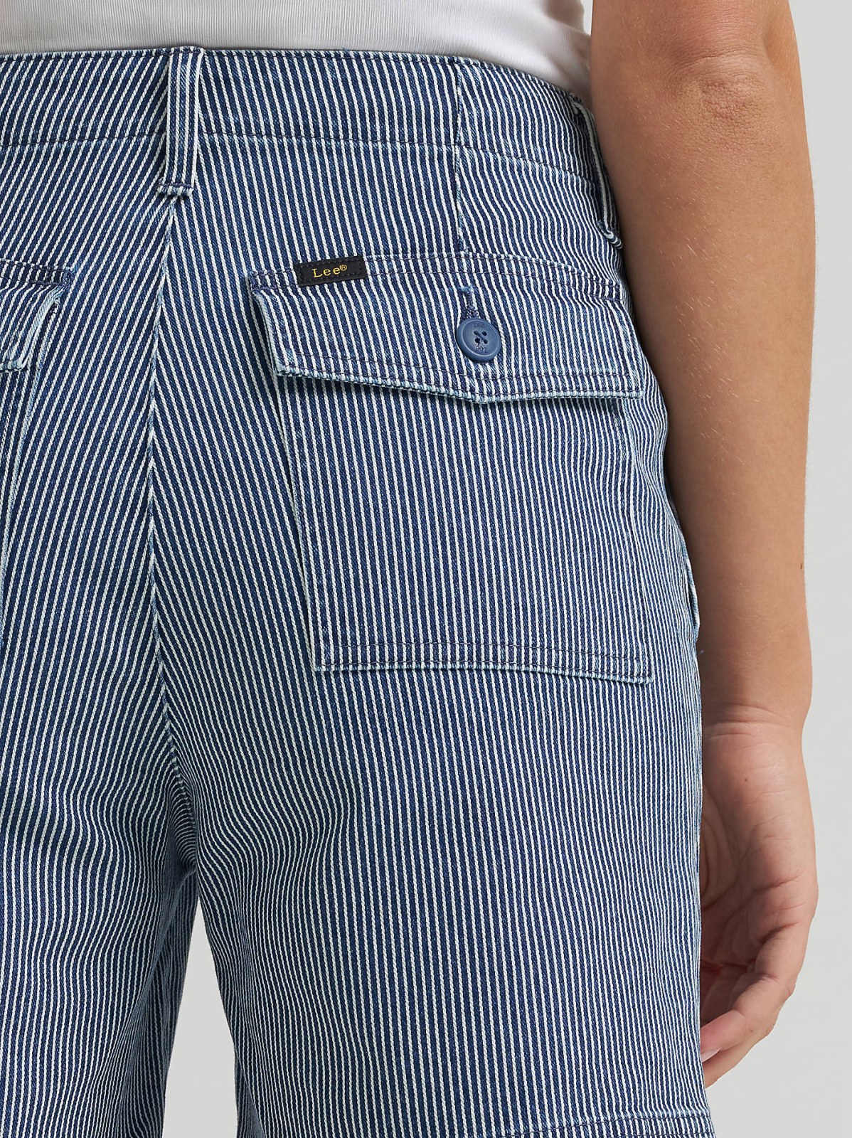 Women's Legendary Utility Short - view 5