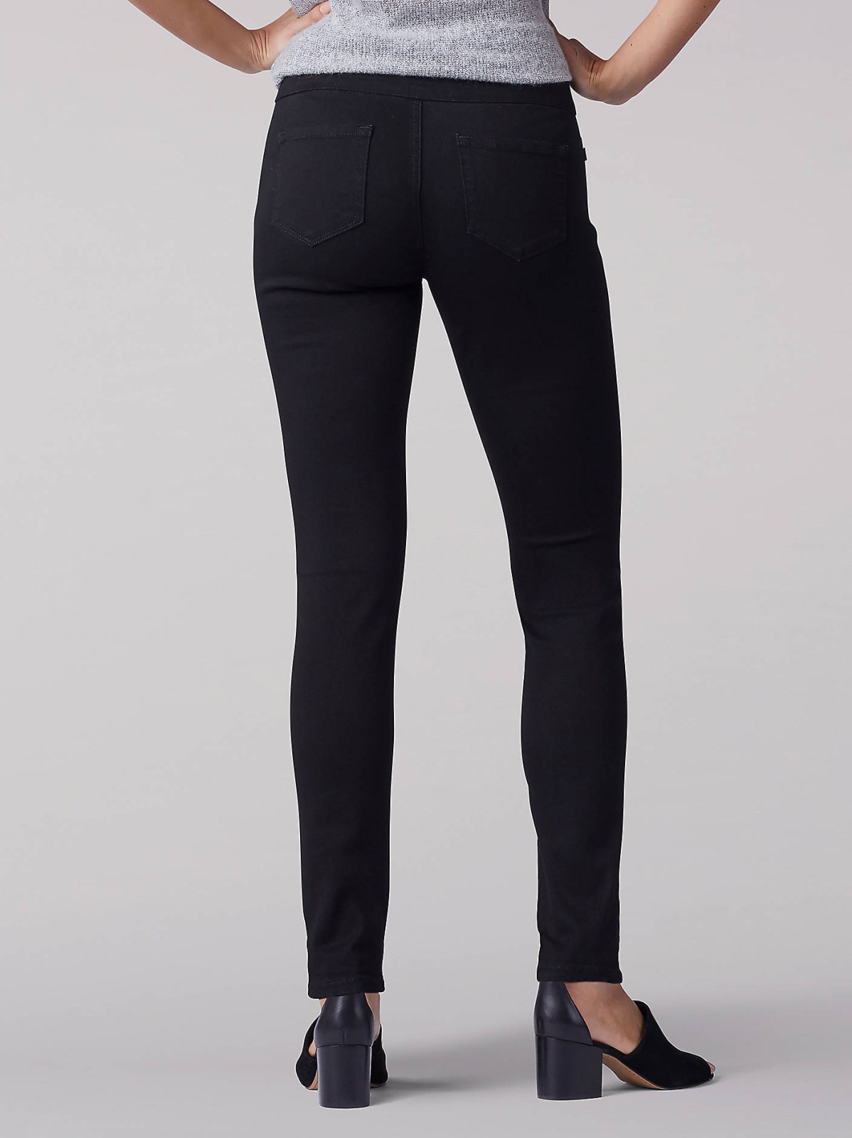 Women’s Sculpting Slim Fit Skinny Pull-On Jean - view 2