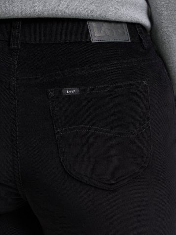 Women's Legendary Corduroy Straight Pant (Plus)