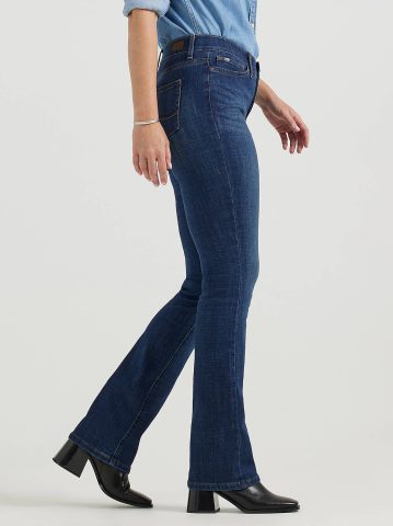 Women's Ultra Lux Comfort with Flex Motion Bootcut Jean