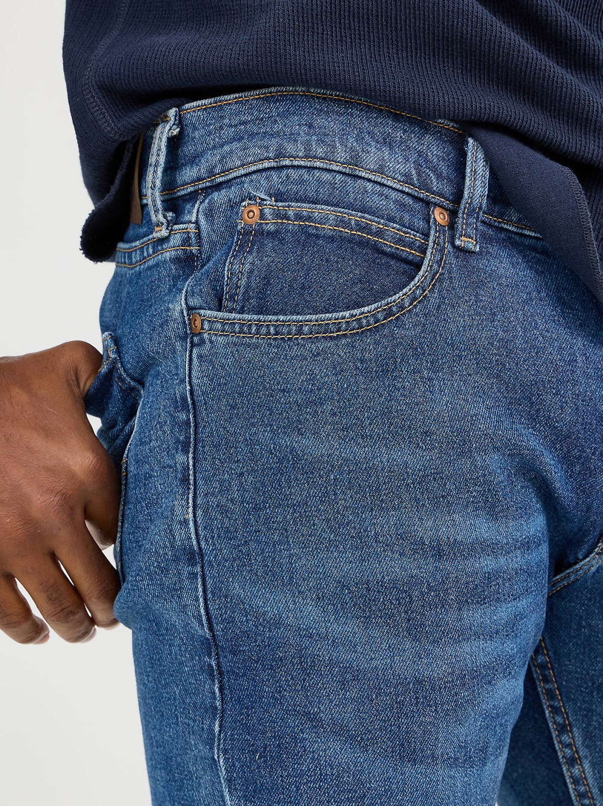 Men's Legendary Slim Straight Jean - view 6