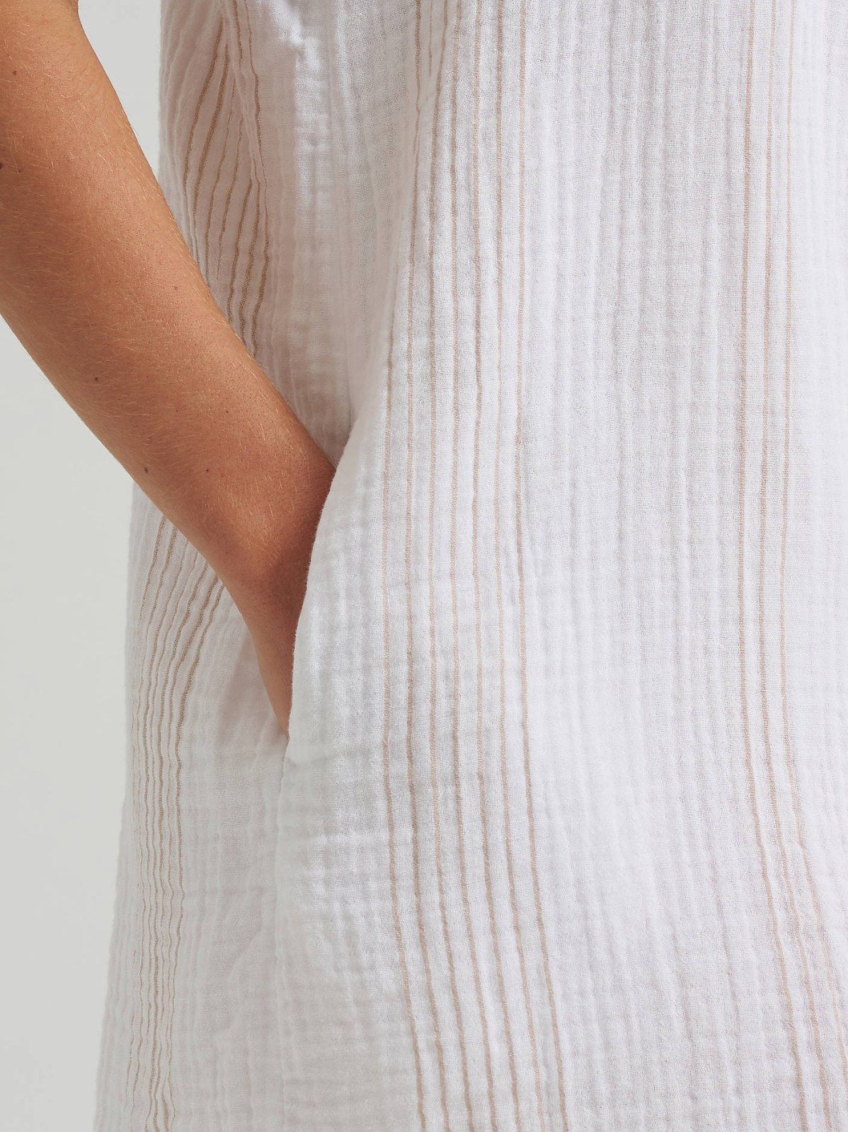Women's Legendary Sheath Dress - view 5