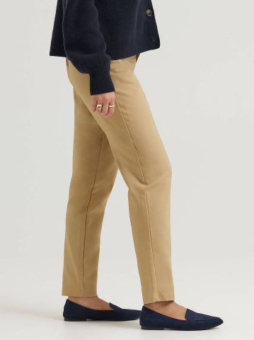 Women's Ultra Lux Comfort Flex Motion Straight Pant