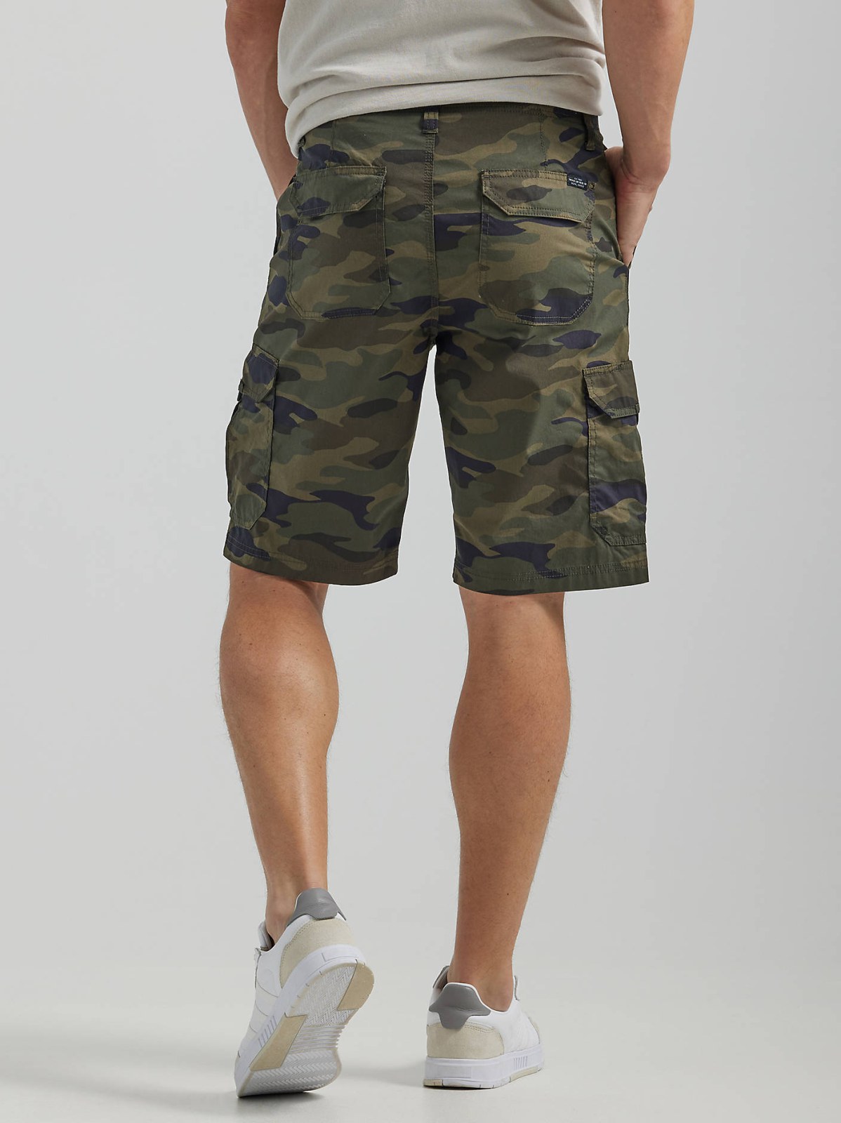 Men's Extreme Motion Crossroad Cargo Short - view 2
