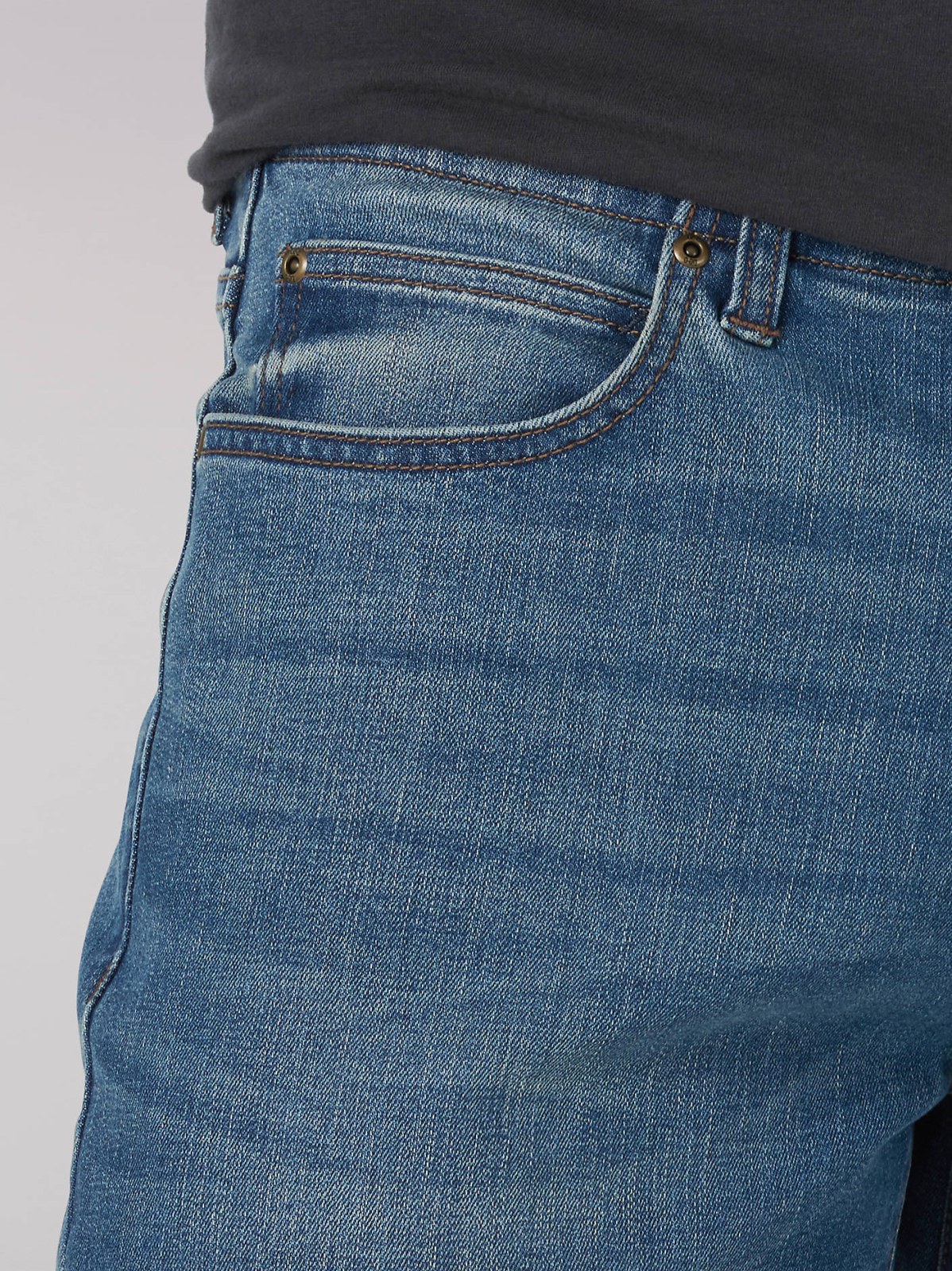 Men's Extreme Motion MVP Athletic Tapered Leg Jean - view 7