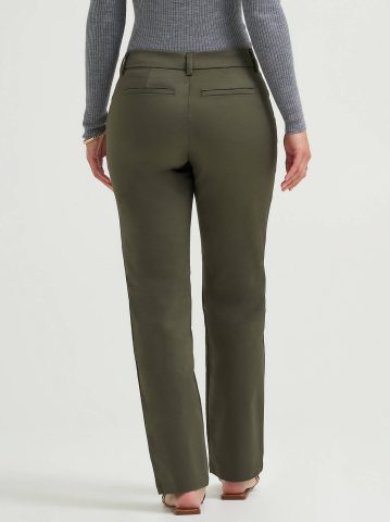 Women's Wrinkle Free Relaxed Fit Straight Leg Pant