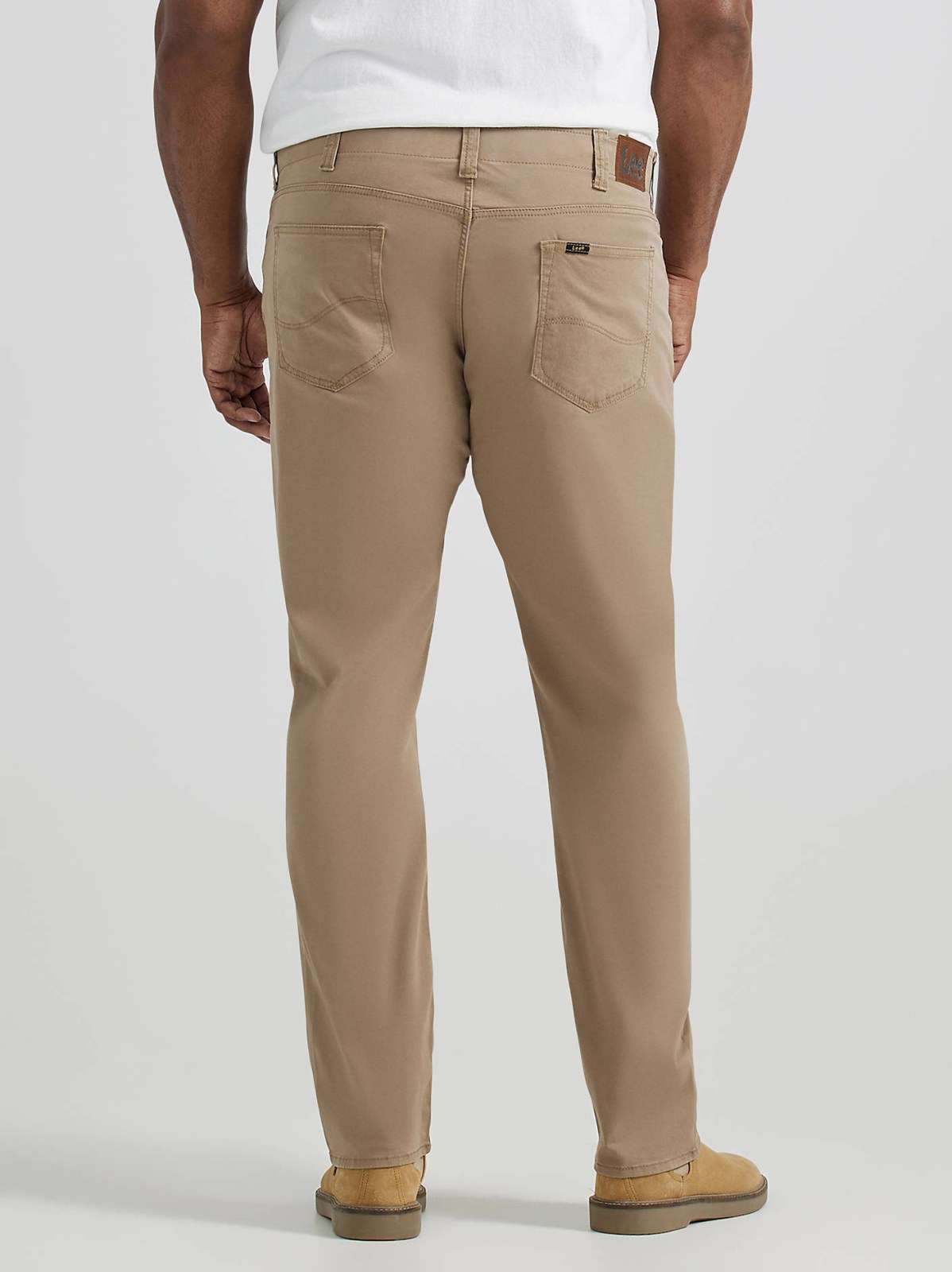 Men's Extreme Motion Straight Fit Tapered Leg Jean (Big & Tall) - view 3