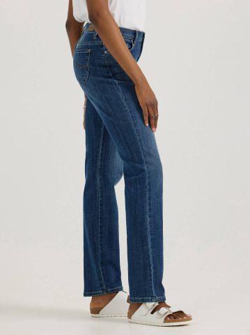 Women’s Stretch Relaxed Fit Straight Leg Jean