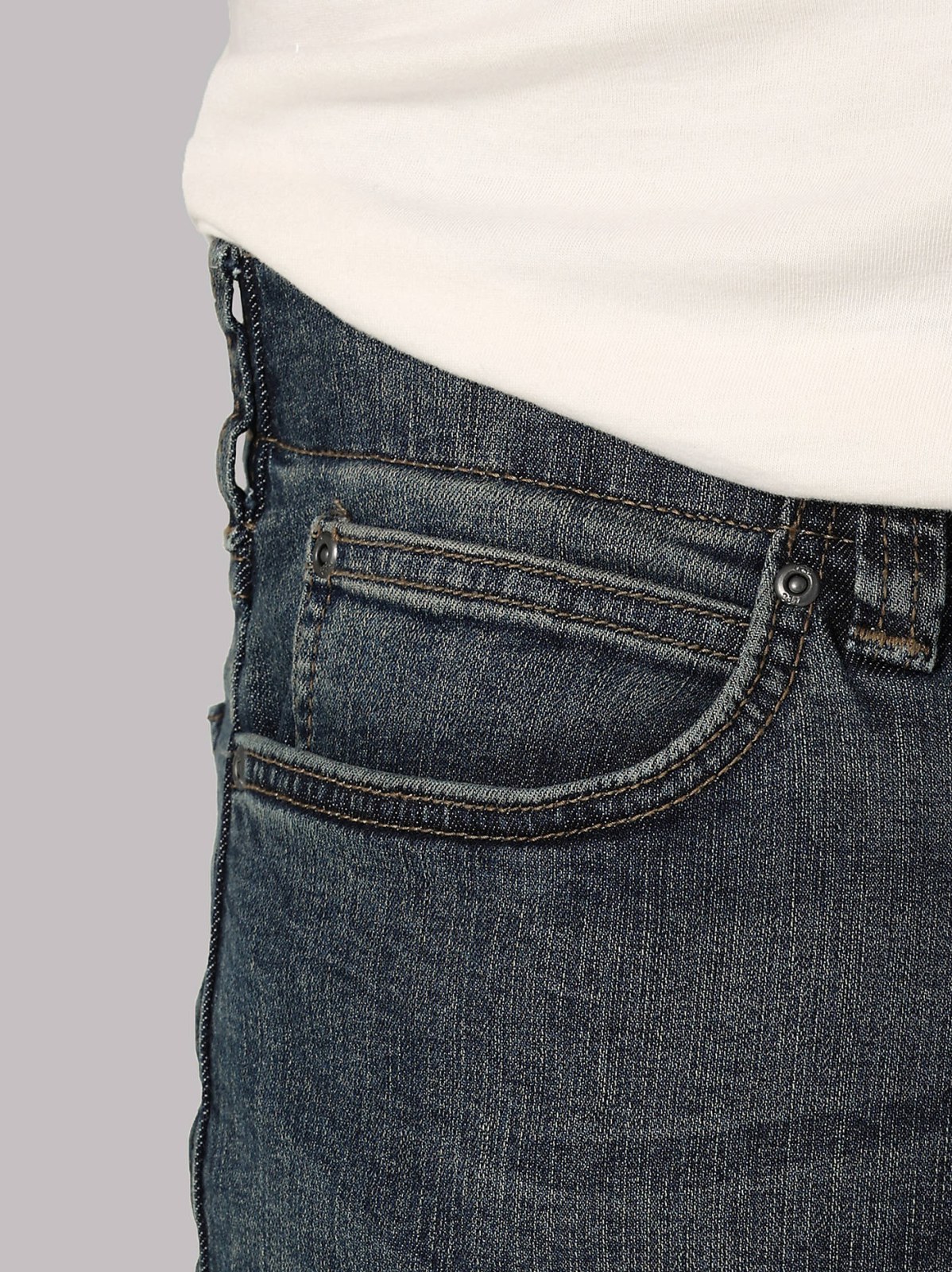 Men's Extreme Motion Relaxed Jean (Big & Tall) - view 4