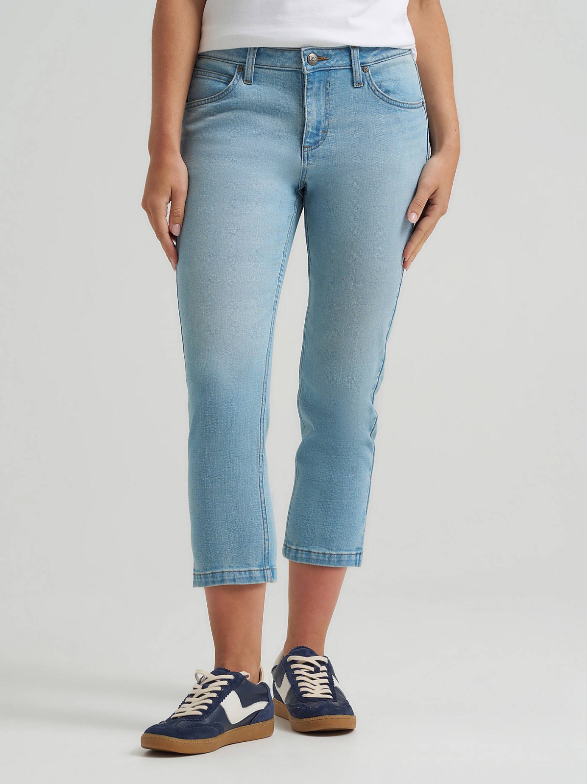 Women's Legendary Straight Denim Capri - view 2