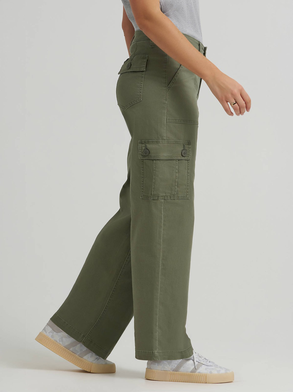 Women's Loose Straight Cargo Pant - view 4