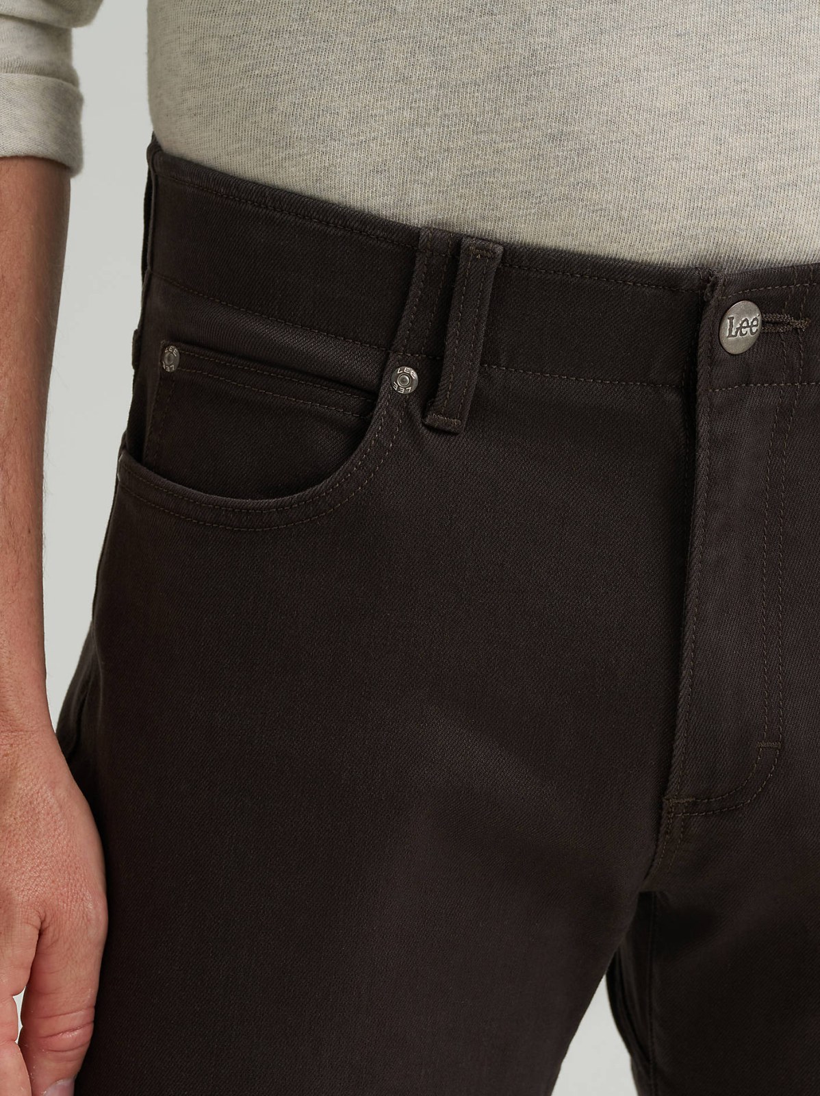 Men's Extreme Motion Straight Fit Tapered Leg Jean - view 6