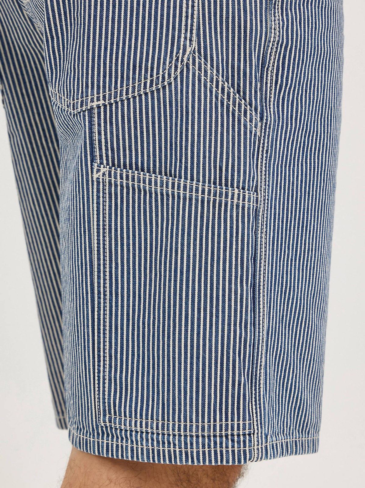 Men's Legendary 100% Cotton Workwear Carpenter Short - view 5