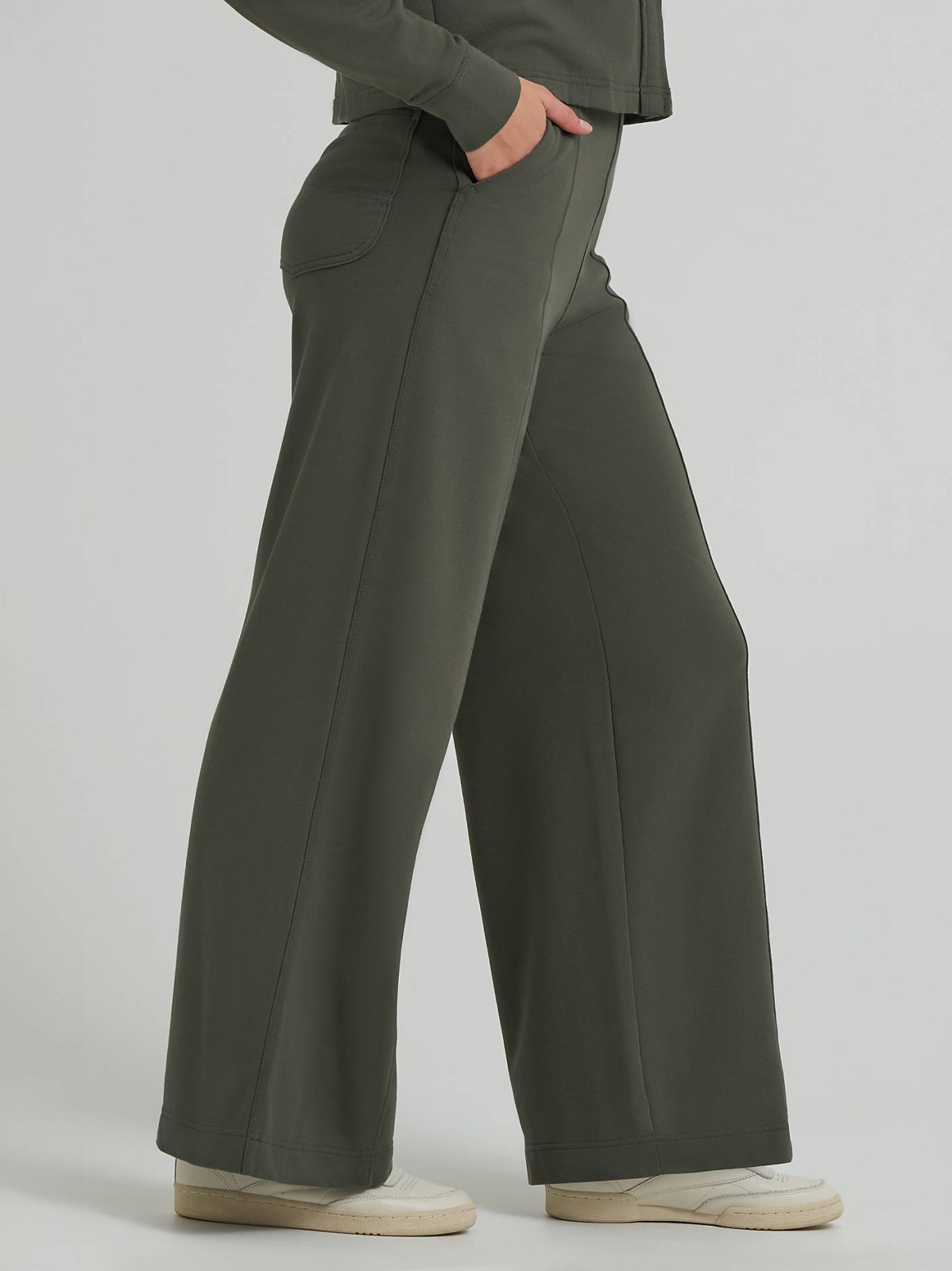 Women's Wide Leg Pull On Knit Pant - view 4
