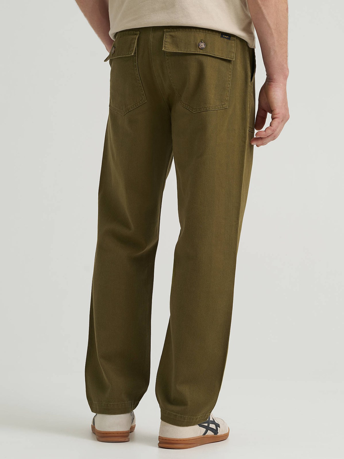 Men's Legendary Relaxed Utility Pant - view 3