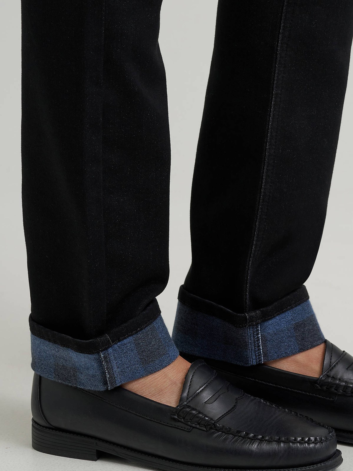 Women's Legendary Single Layer Warming Straight Jean - view 6