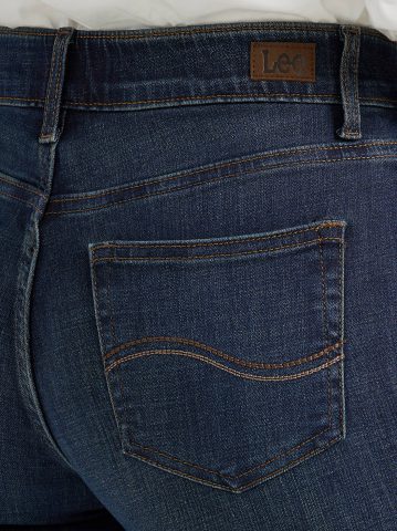 Women's Ultra Lux Comfort with Flex Motion Bootcut Jean