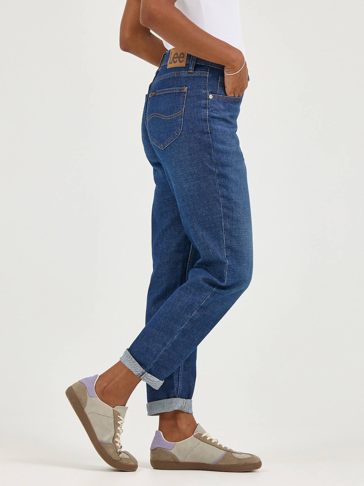 Women's Legendary 90's Taper Leg Jean - view 4