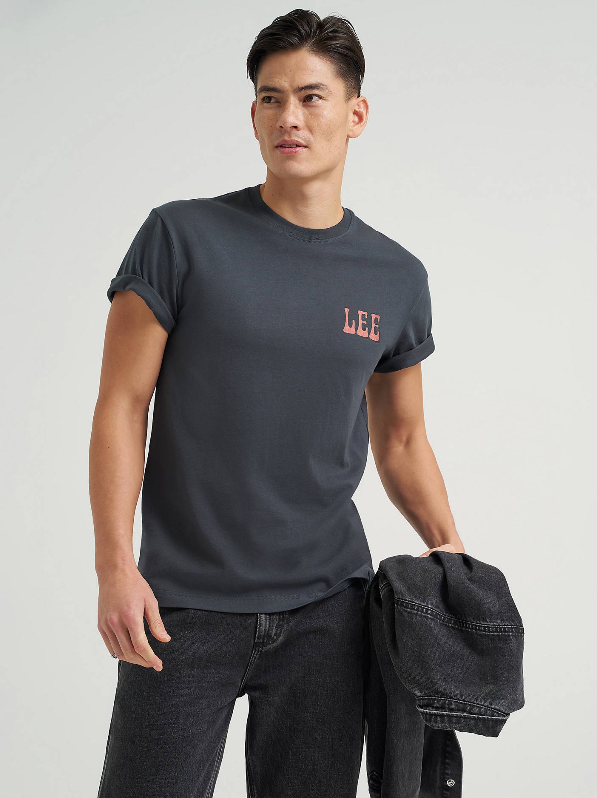 Men's Relaxed Fit Vinyl Shop Graphic Tee - view 4