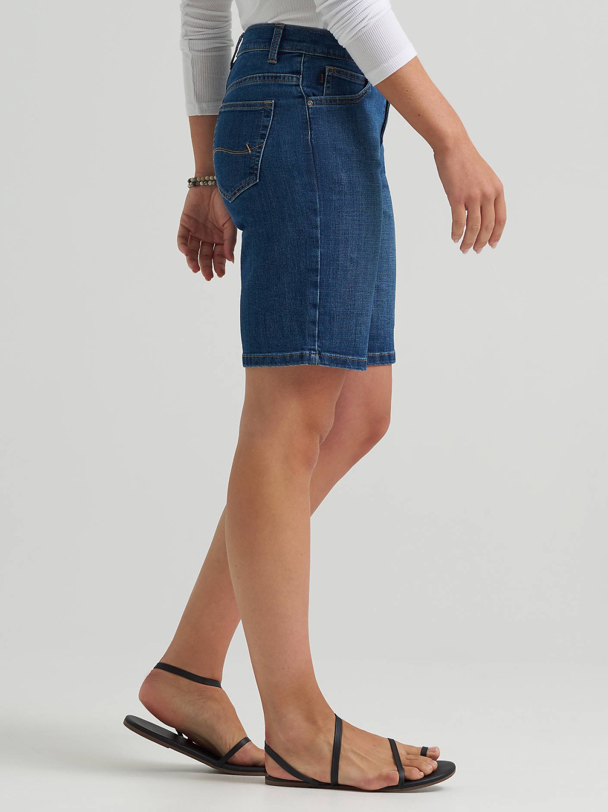 Women’s Relaxed Fit Kathy Bermuda - view 4