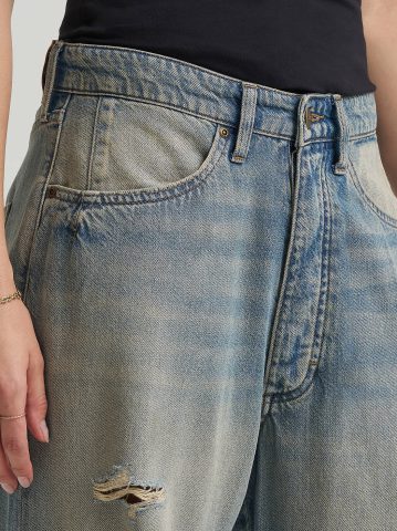 Women's Loose Crop Button-Fly Jean