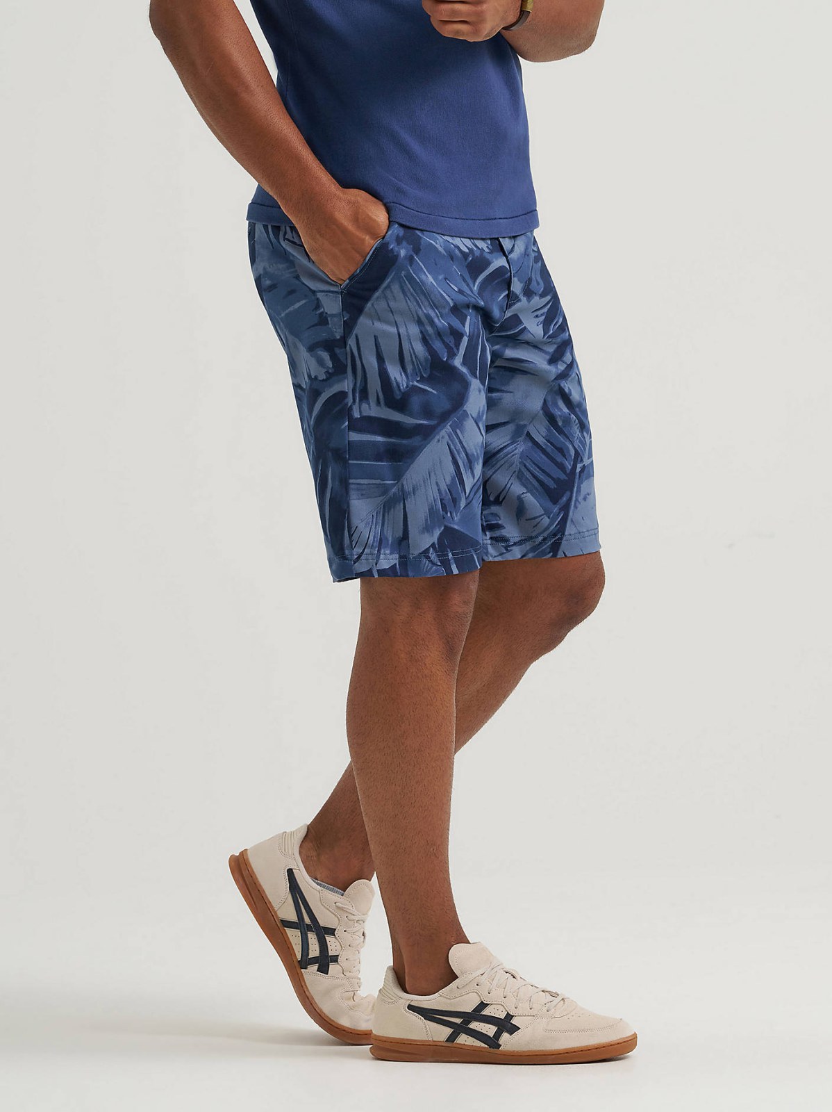 Men's Extreme Motion Short - view 4