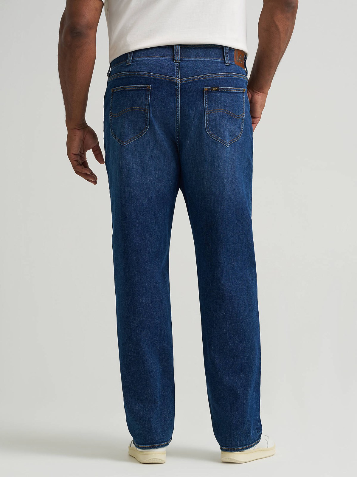 Men's Extreme Motion Loose Jean (Big & Tall) - view 3